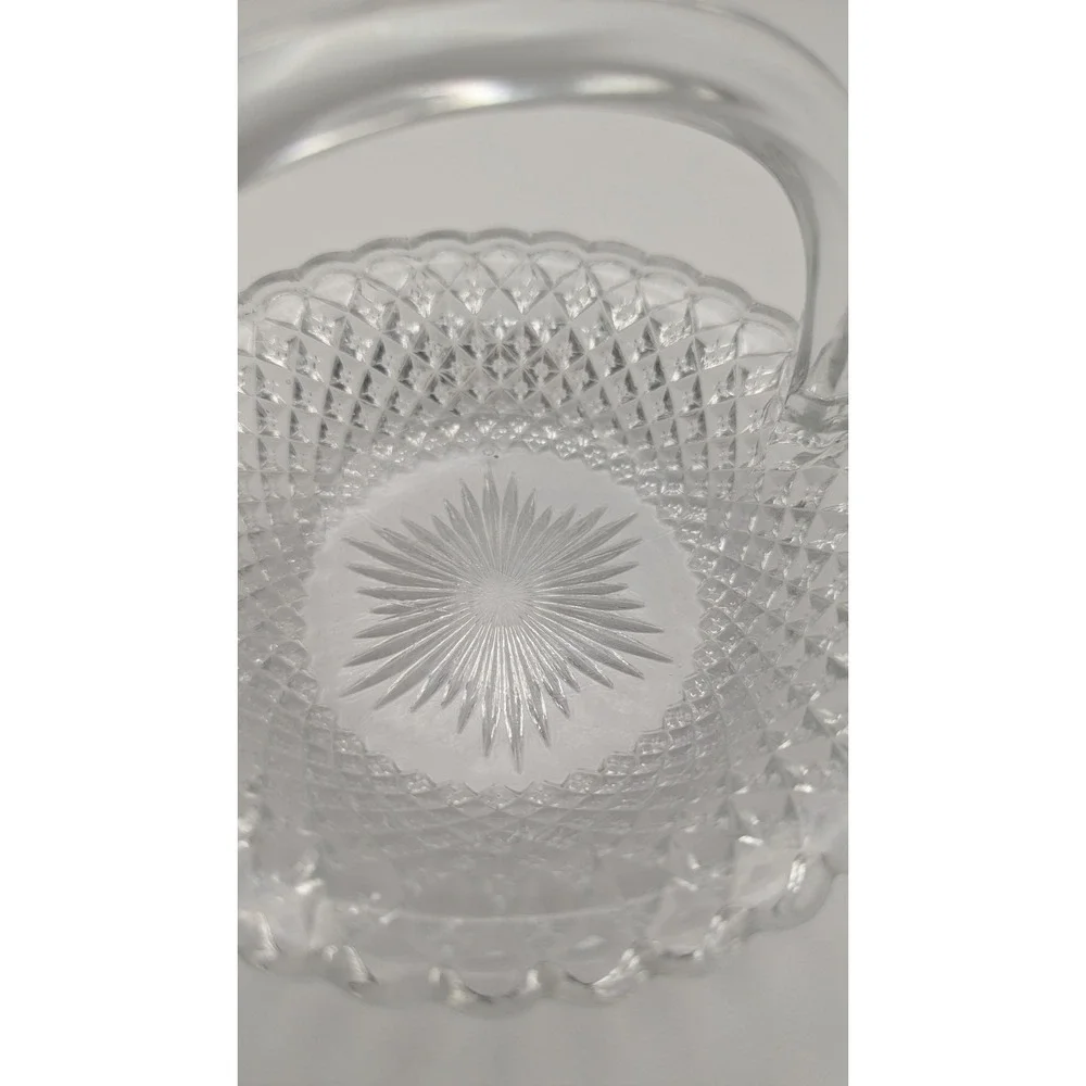 Vintage Clear Manganese Glass Basket Handled‎ Candy Dish UV Glow Starburst